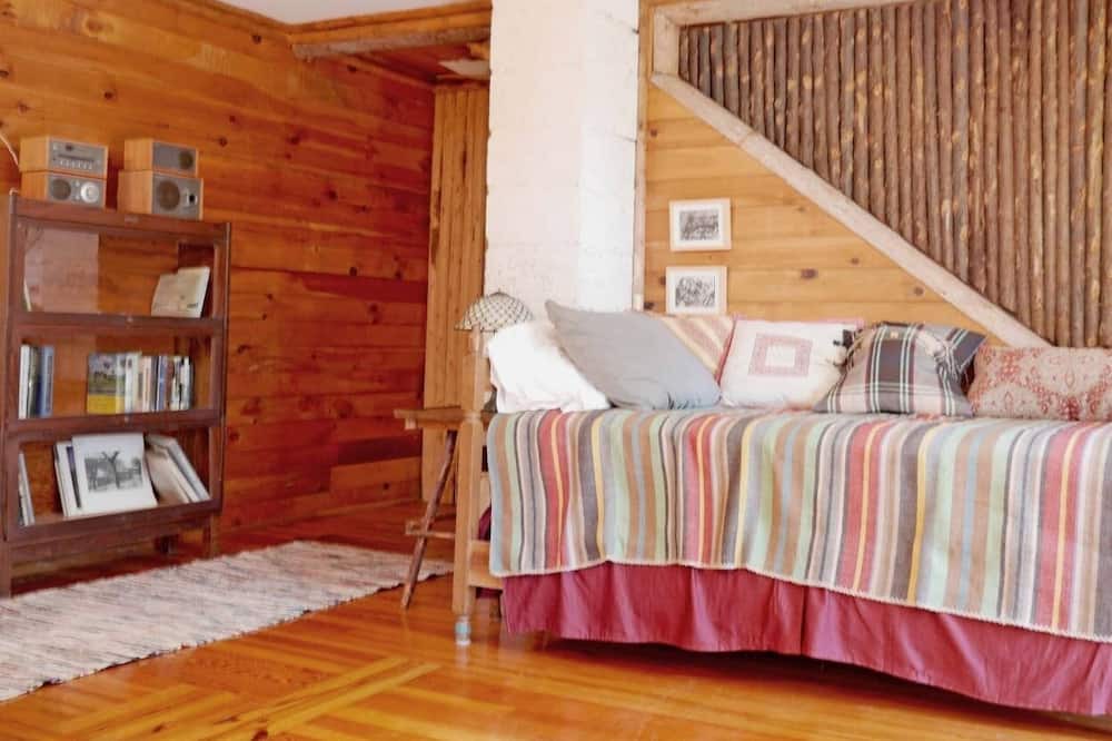 Photo of Bedroom in Elizabethtown