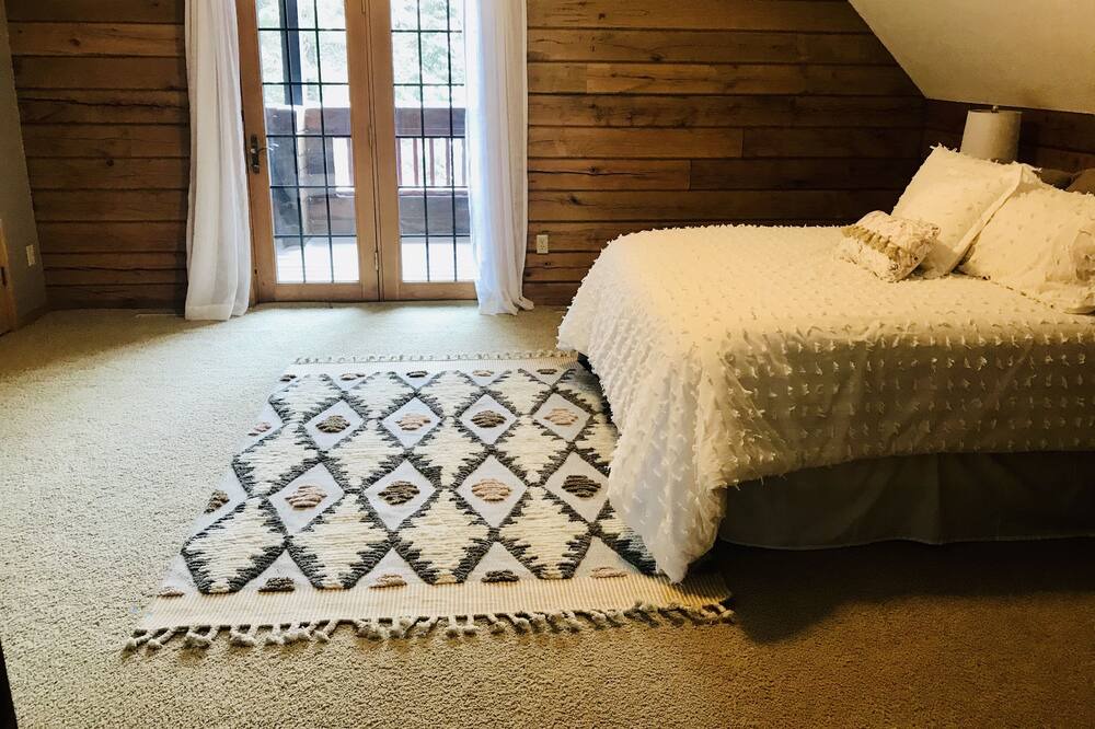 Photo of Bedroom in Stillwater