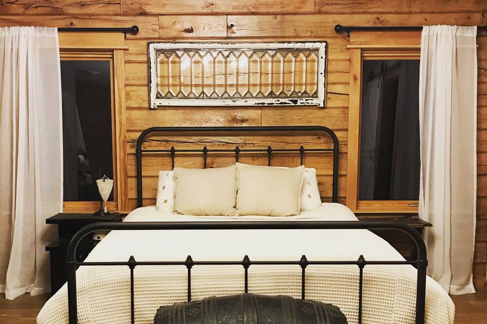 Photo of Bedroom in Stillwater