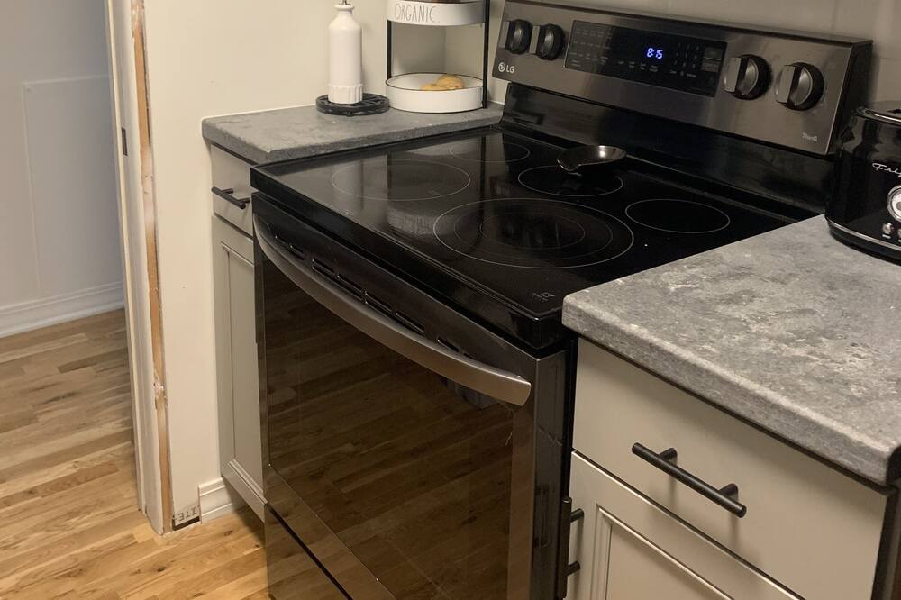 Photo of Kitchen in Linden Hills