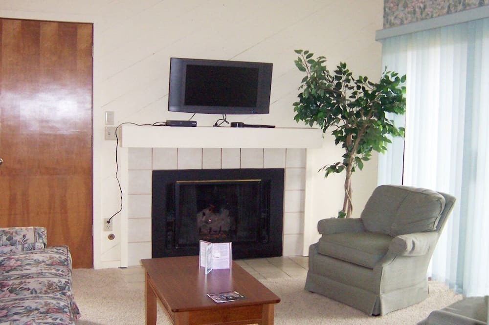Photo of Livingroom in Bellaire