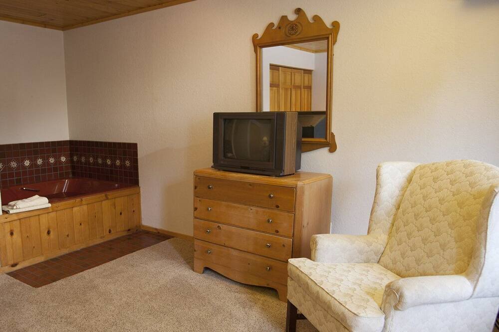 Photo of Bedroom in Breezy Point