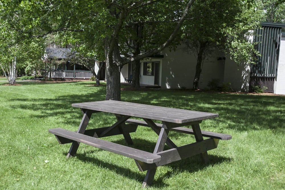 Photo of Outdoor in Warren