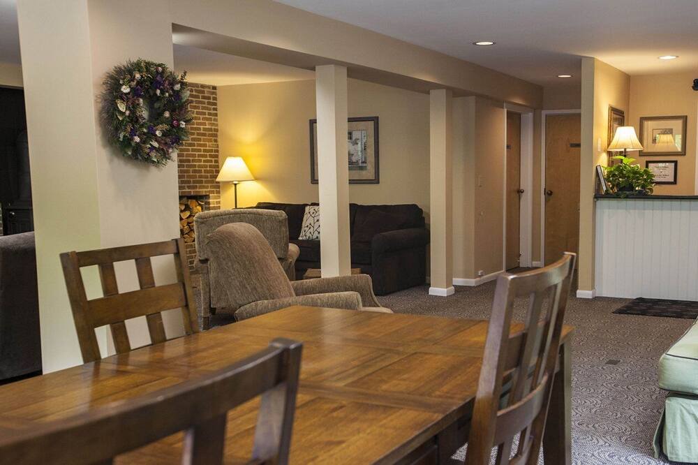 Photo of Bedroom in Warren