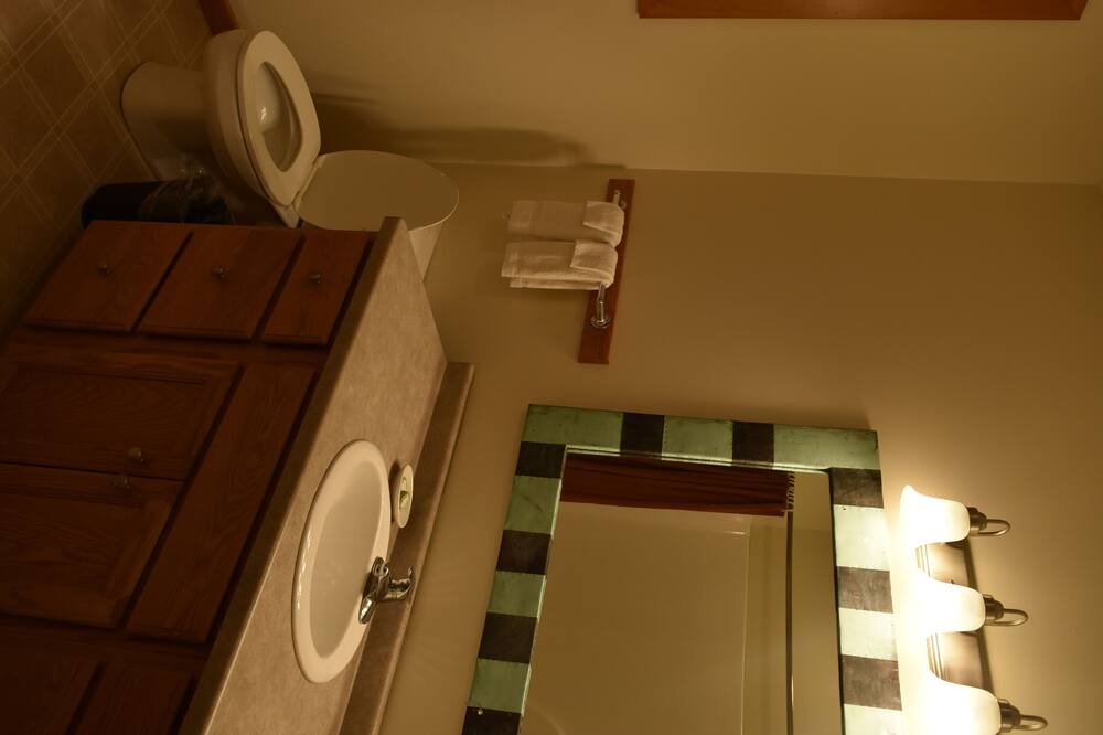 Photo of Bathroom in Trego