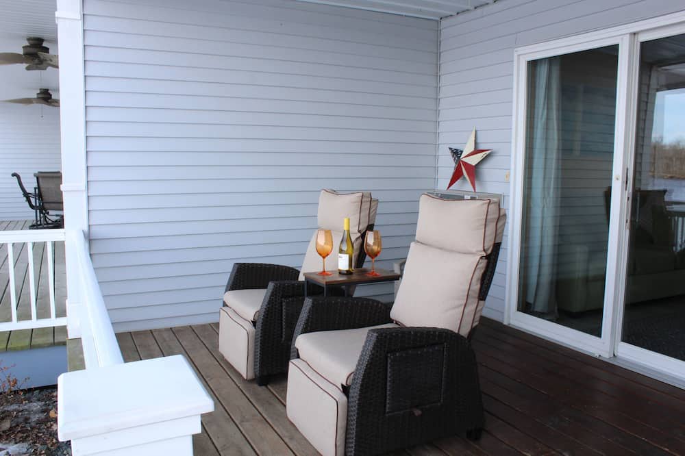 Photo of Patio Balcony in Wabasha