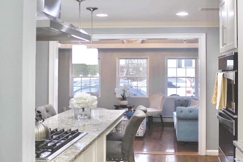 Photo of Livingroom in Marlborough