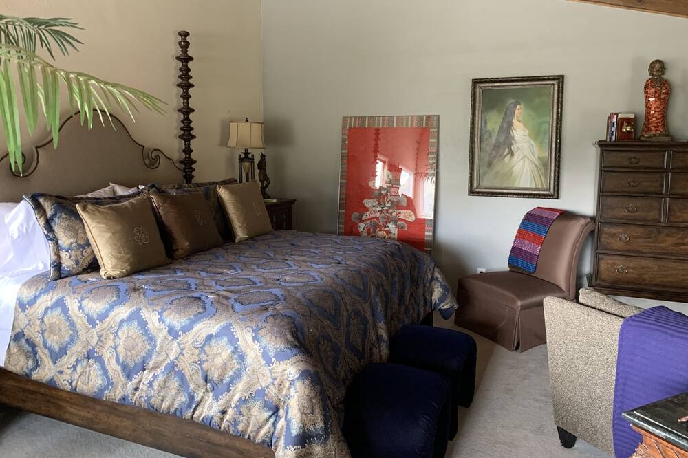 Photo of Bedroom in Jemez Springs