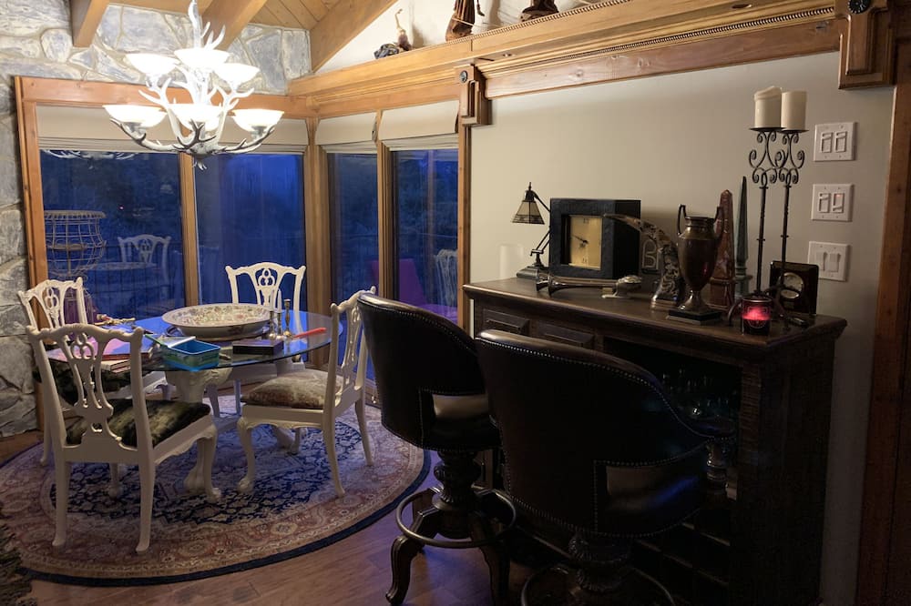 Photo of Bedroom in Jemez Springs