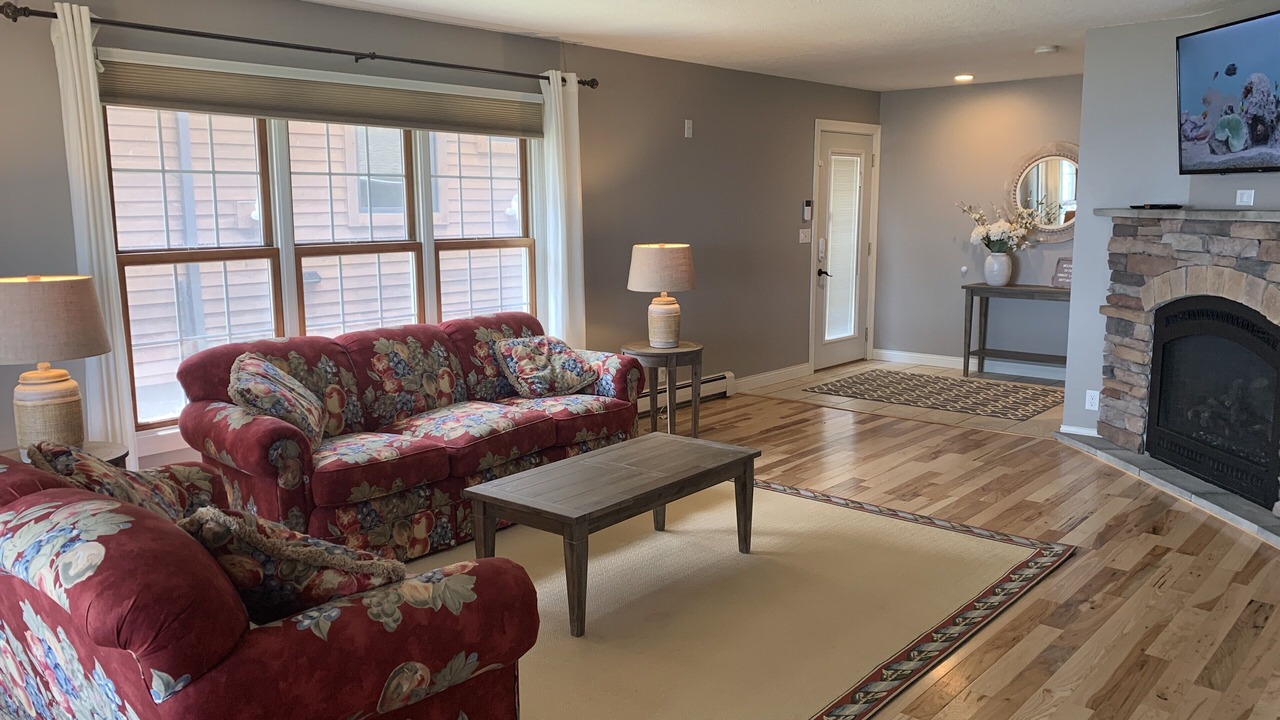 Photo of Livingroom in Forest Lake
