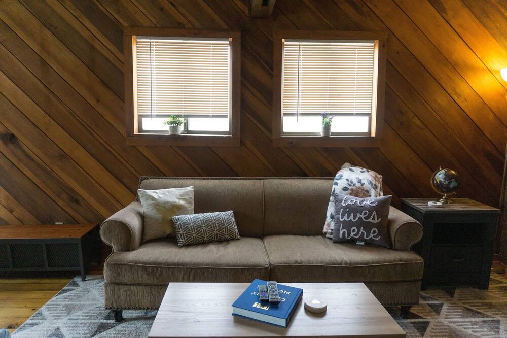 Photo of Livingroom in Kabletown
