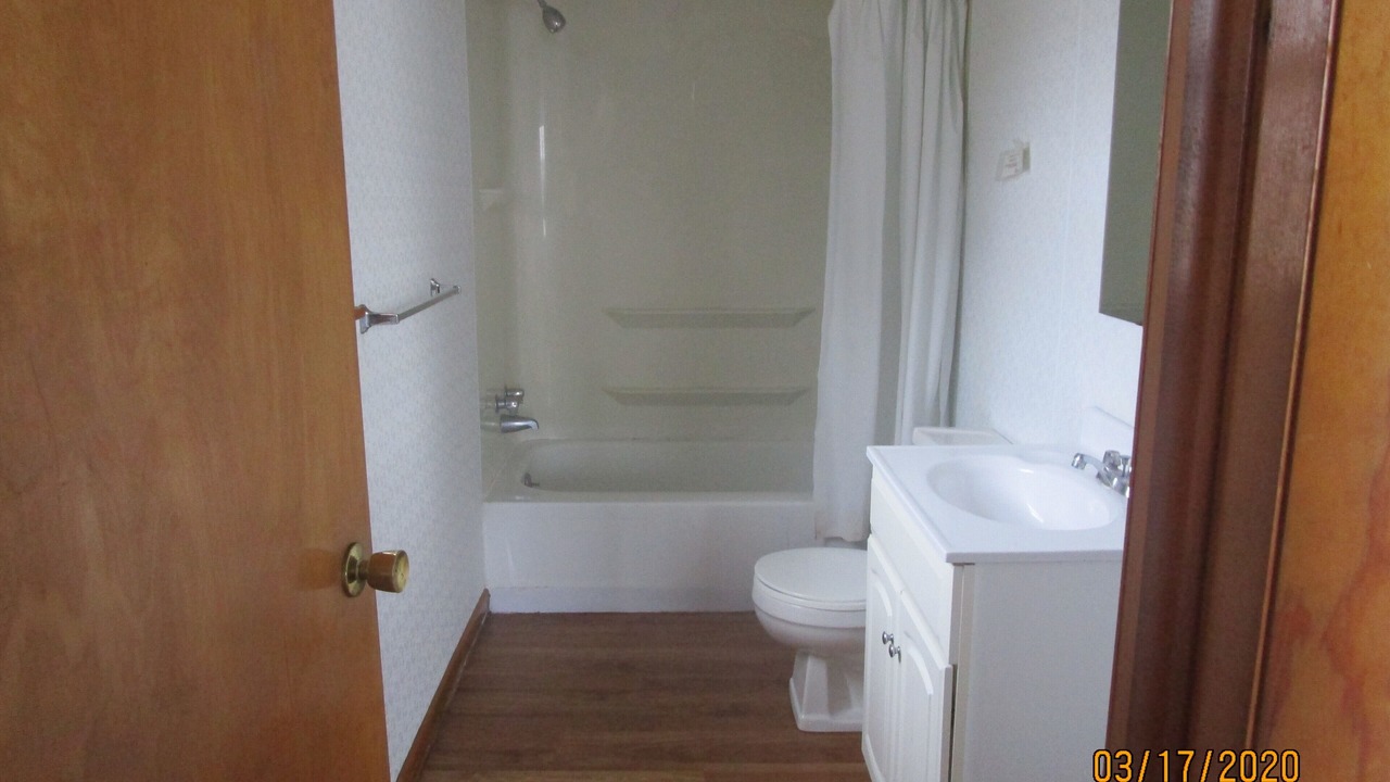 Photo of Bathroom in Frontenac