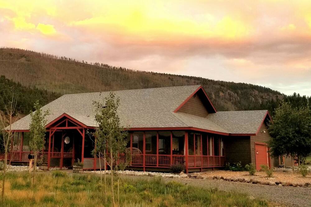Photo of Outdoor in South Fork