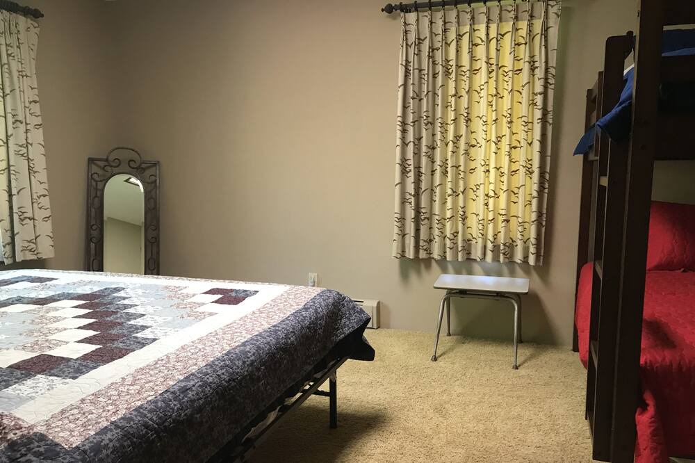Photo of Bedroom in Judson