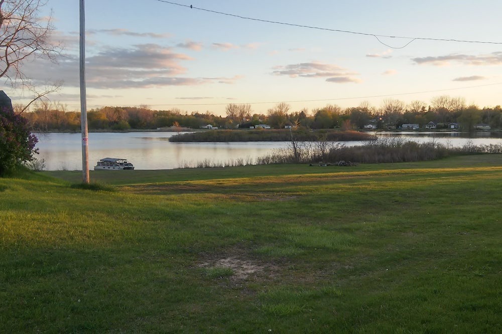 Photo of Outdoor in Deford