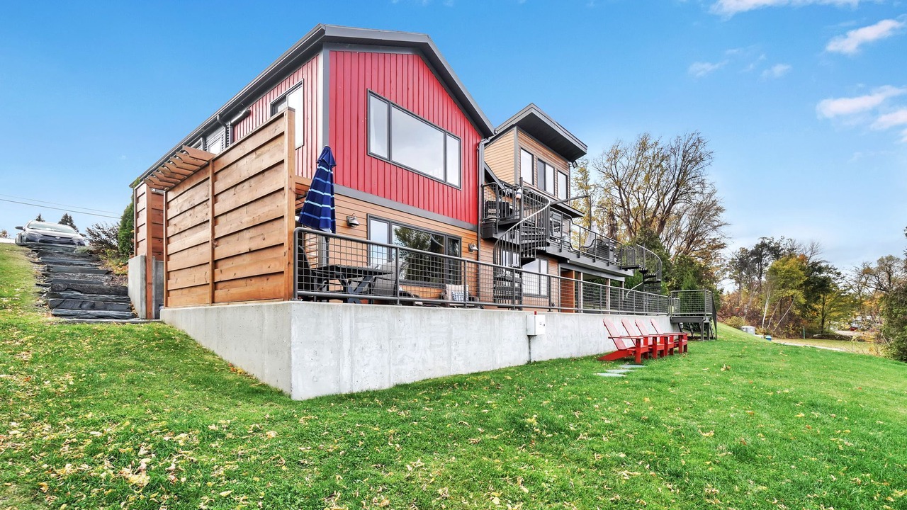 Photo of Outdoor in Malletts Bay