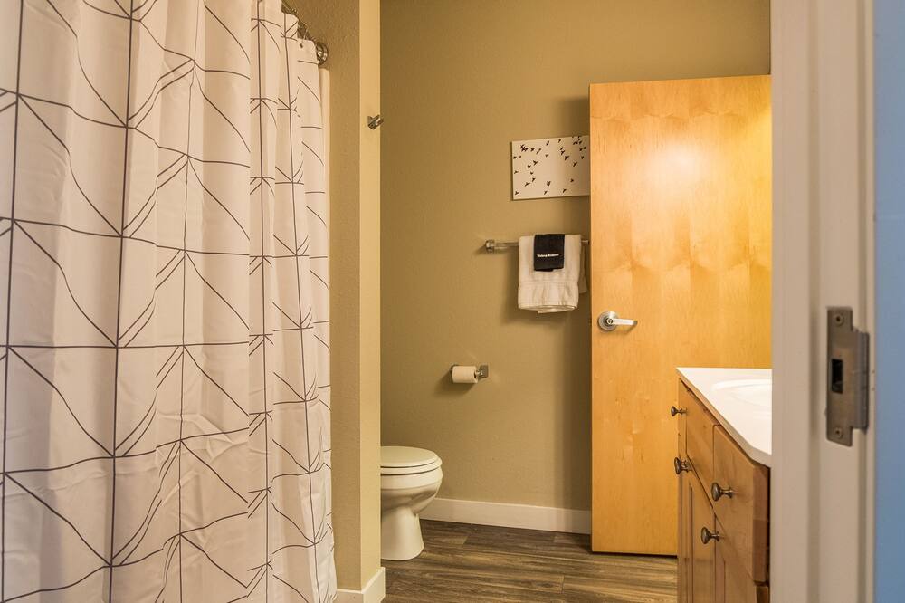 Photo of Bathroom in Downtown Minneapolis