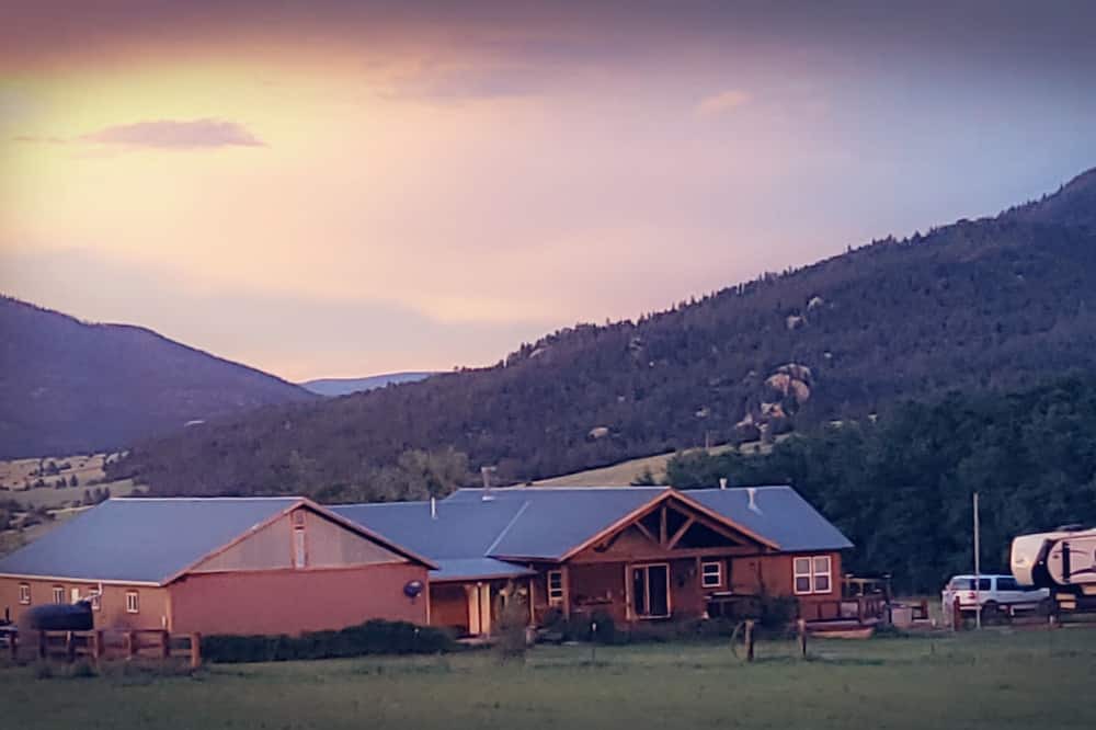 Photo of Outdoor in Holman