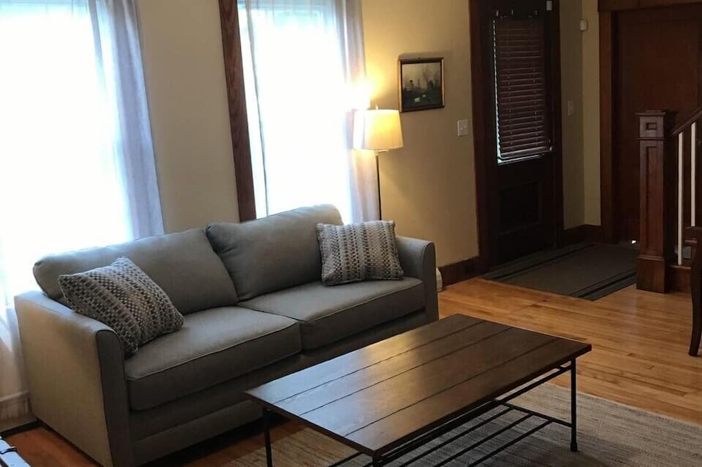 Photo of Bedroom in Woodstock