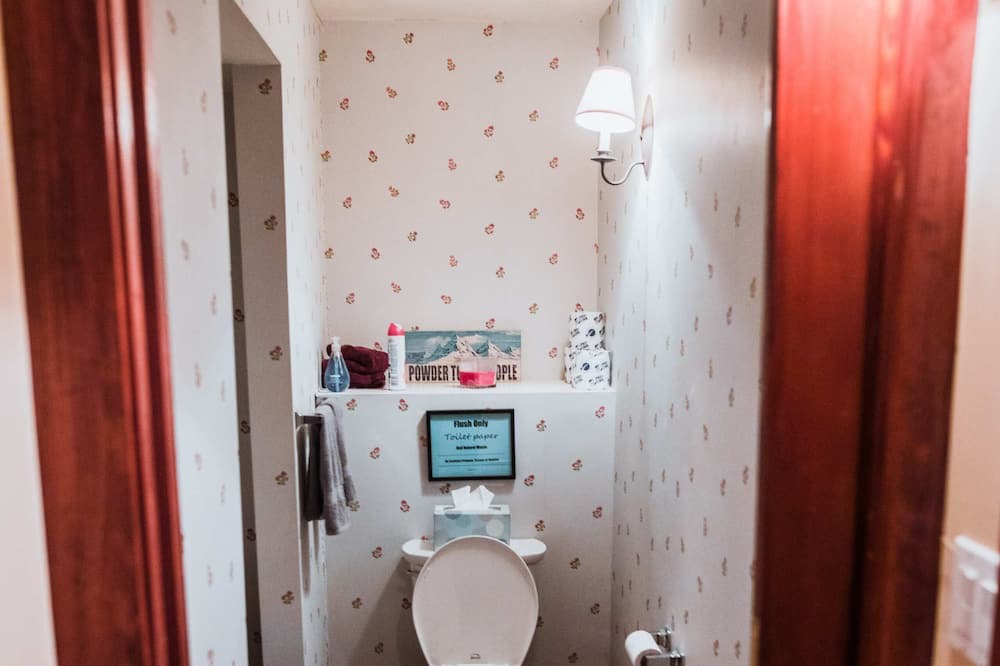 Photo of Bathroom in Woodstock