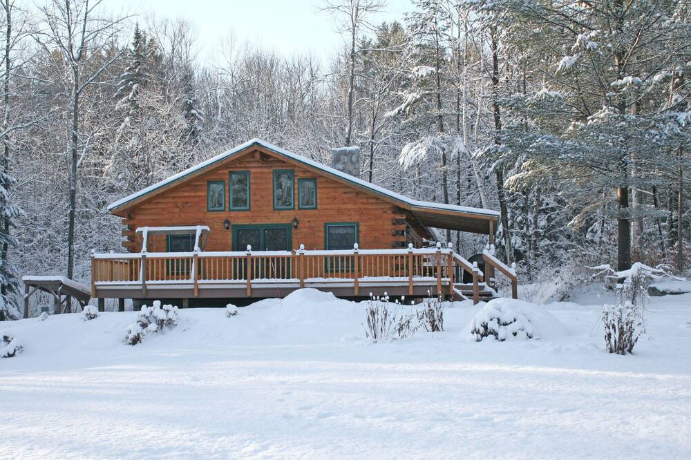 Photo of Outdoor in Landaff