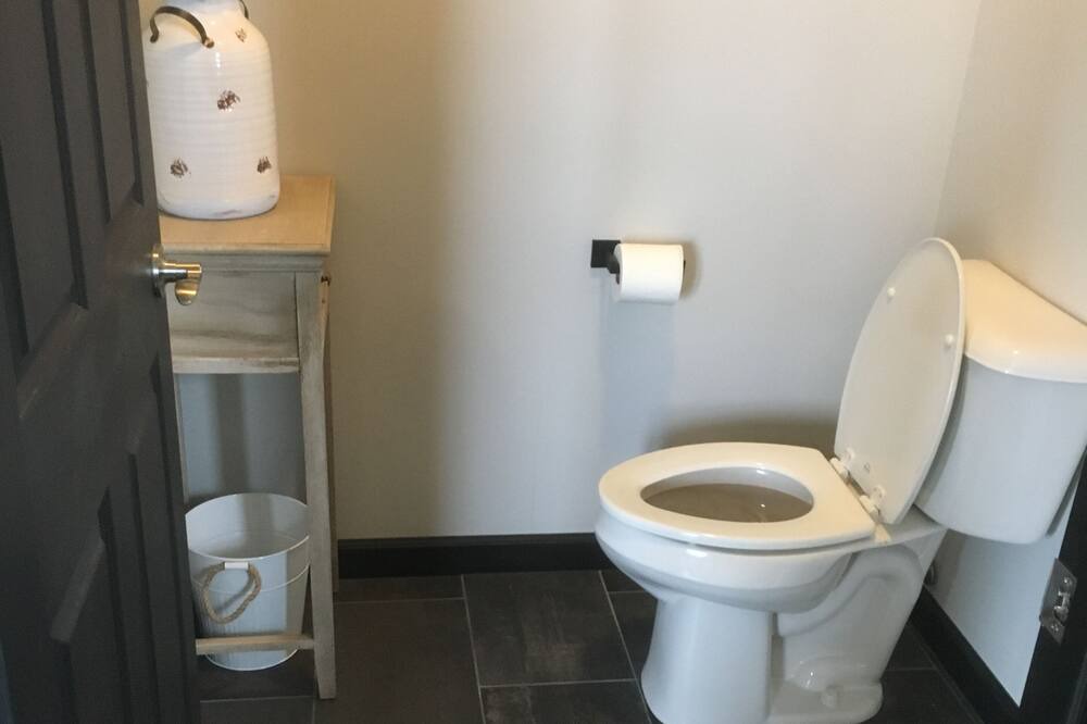 Photo of Bathroom in Keeseville