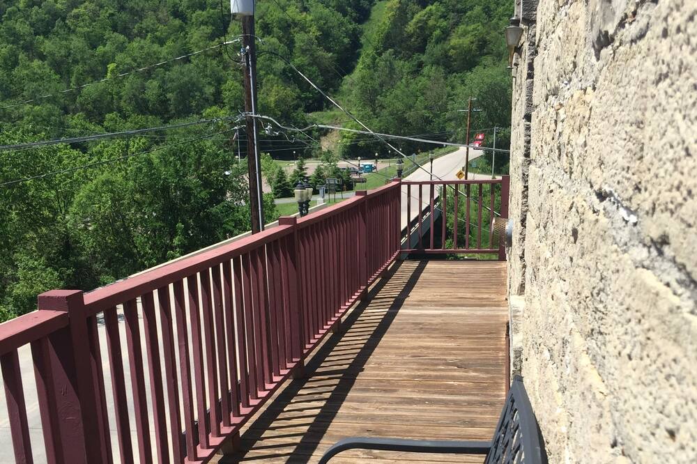 Photo of Patio Balcony in Lanesboro