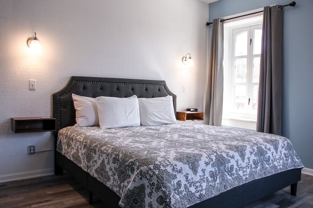 Photo of Bedroom in Lanesboro