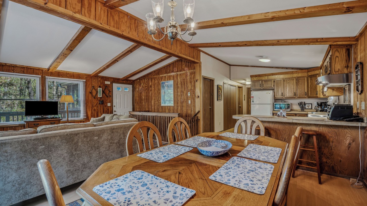 Photo of Bedroom in Berkeley Springs