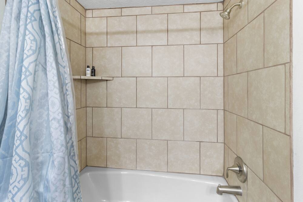 Photo of Bathroom in Northeast Heights