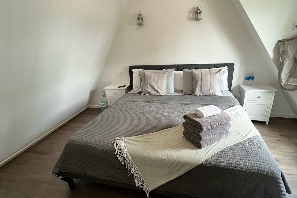 Photo of Bedroom in South Haven