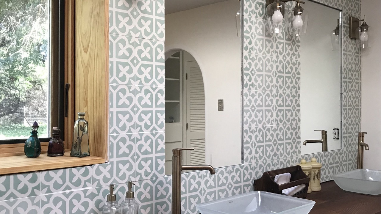 Photo of Bathroom in Corrales
