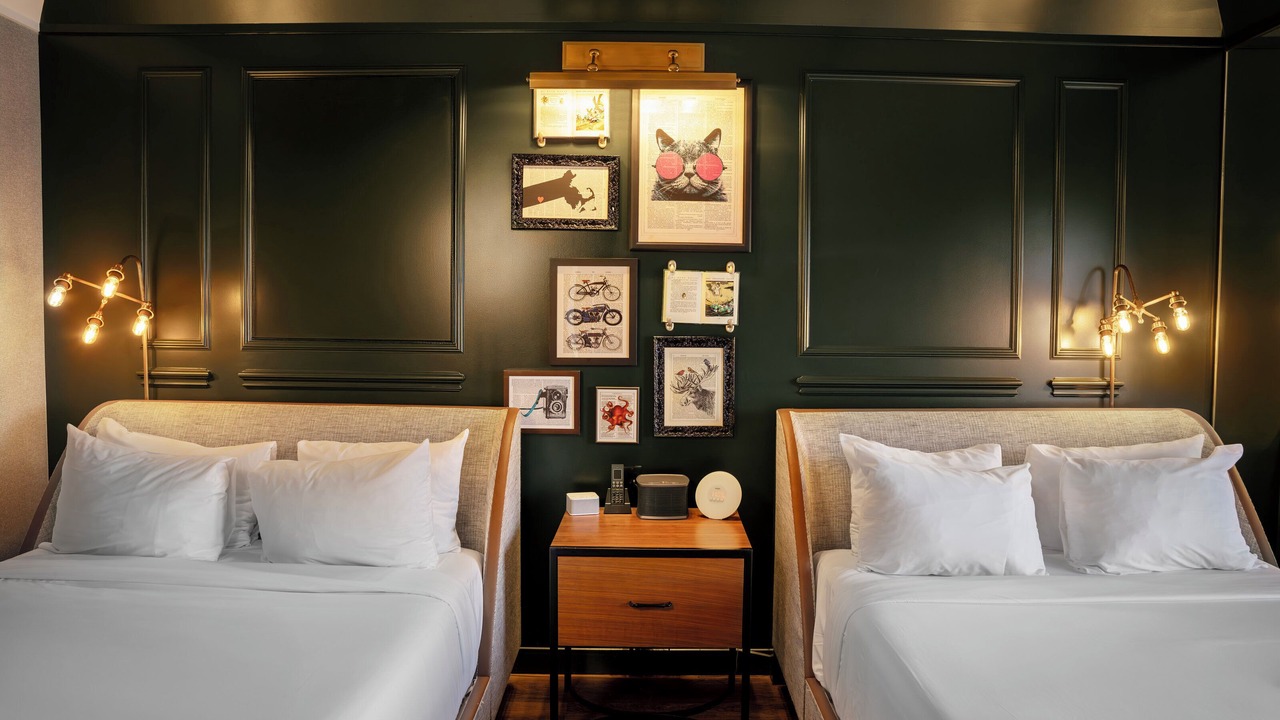 Photo of Bedroom in Metro Center