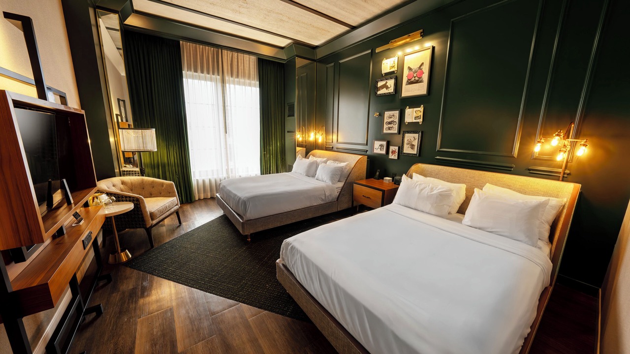 Photo of Bedroom in Metro Center