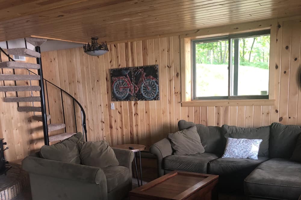 Photo of Bedroom in Breezy Point