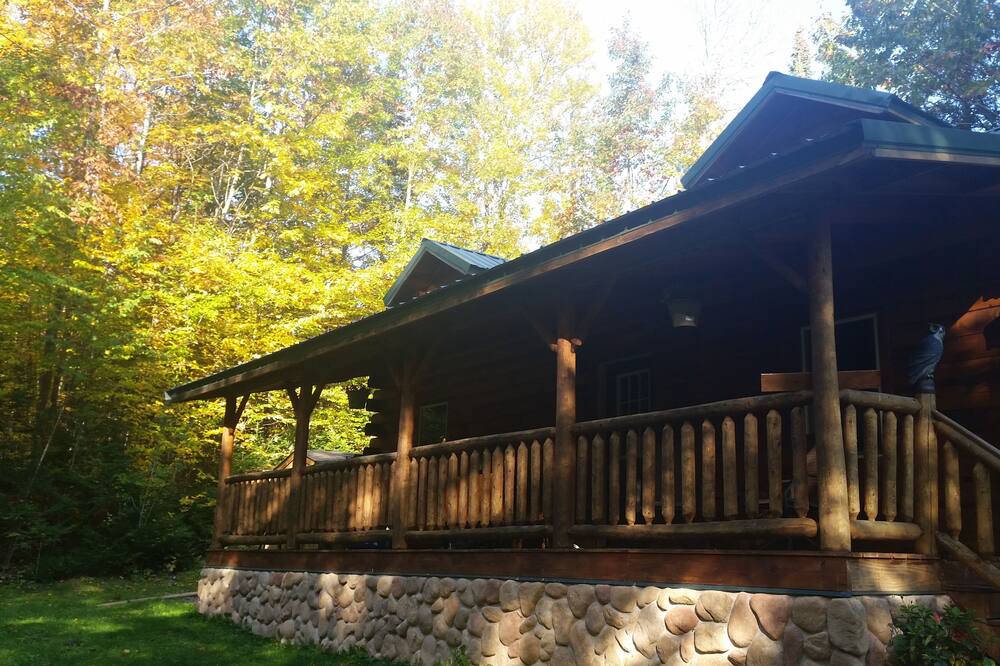 Photo of Others in Weyerhaeuser