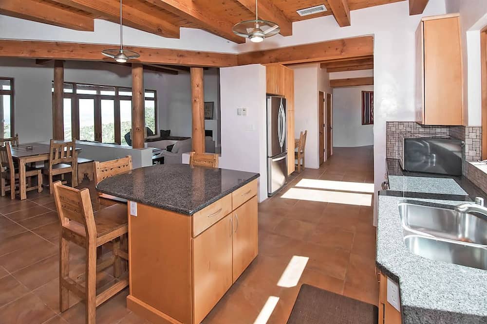 Photo of Kitchen in Nambe Pueblo