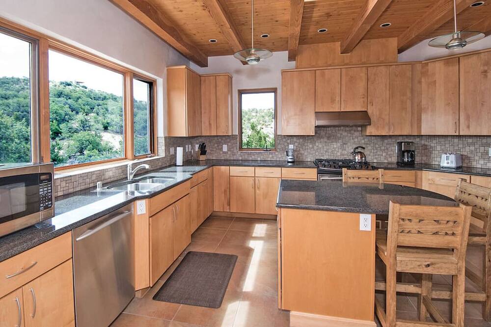 Photo of Kitchen in Nambe Pueblo