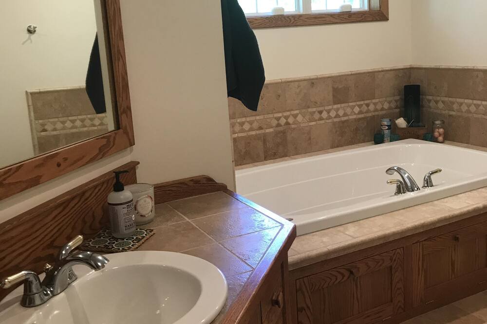 Photo of Bathroom in Amery