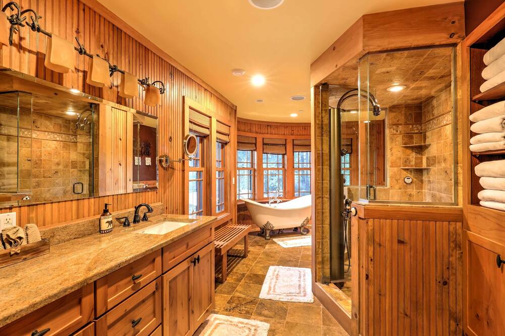 Photo of Bathroom in Lake Placid