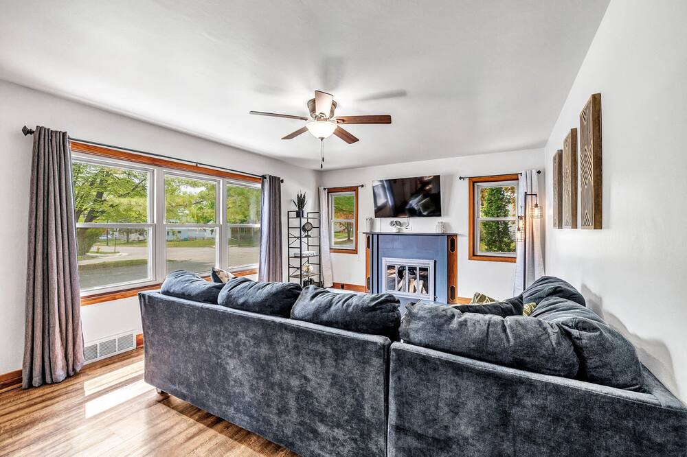 Photo of Livingroom in Green Bay