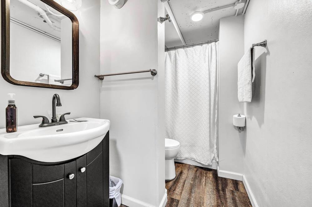 Photo of Bathroom in Green Bay