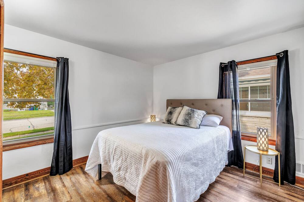 Photo of Bedroom in Green Bay
