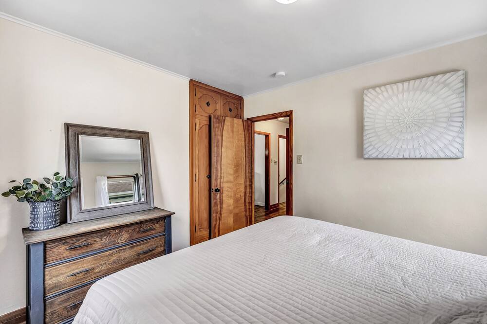 Photo of Bedroom in Green Bay