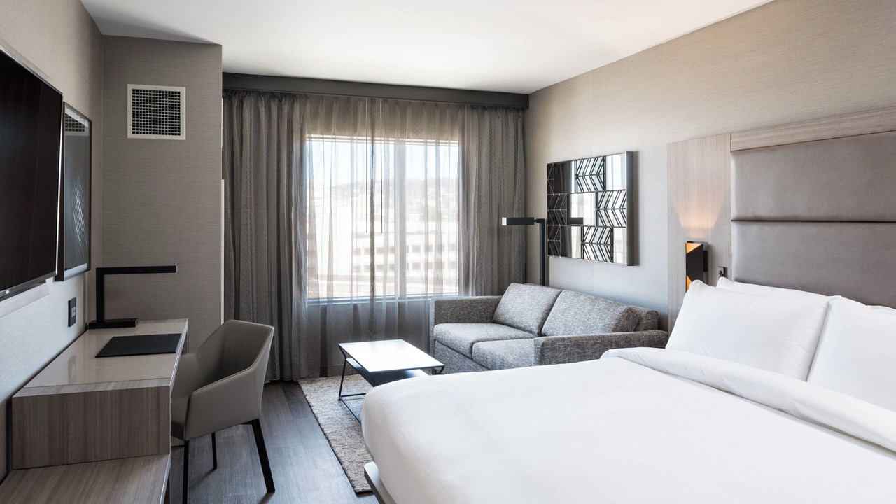 Photo of Bedroom in Central Business District
