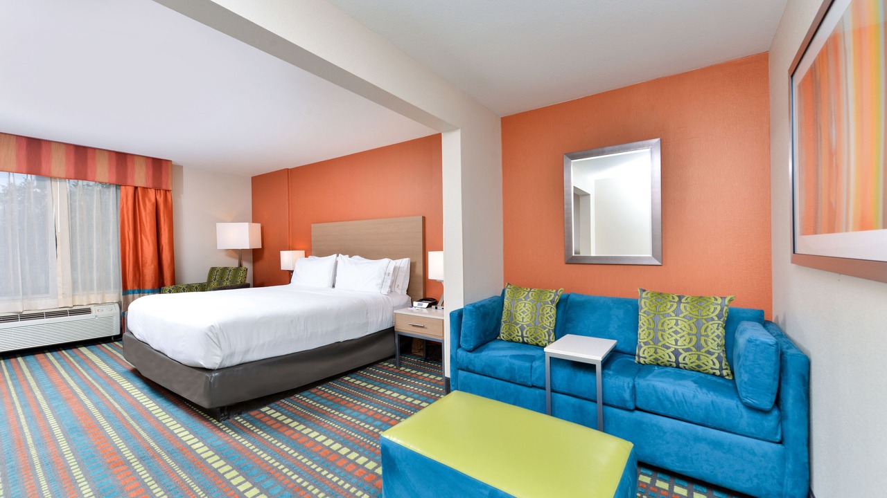 Photo of Livingroom in Bernalillo
