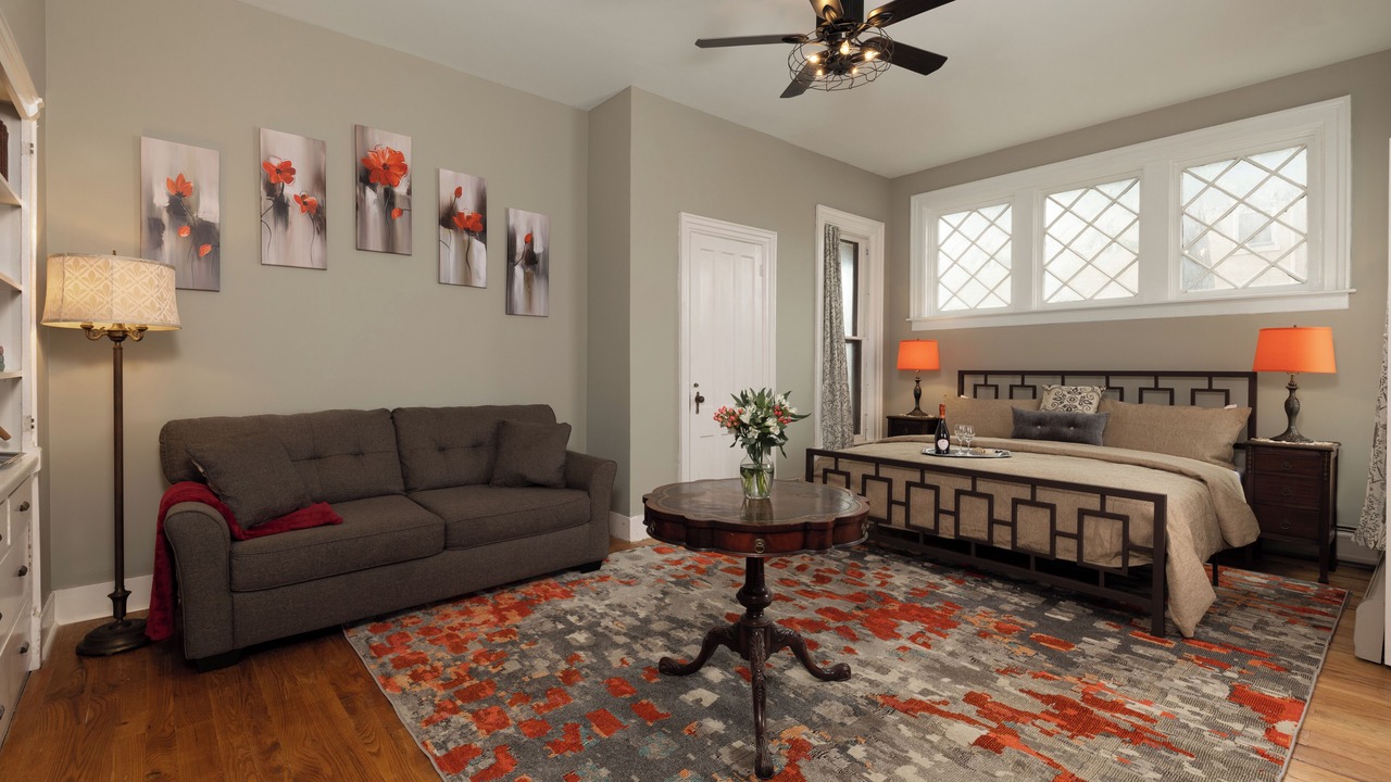Photo of Bedroom in Utica