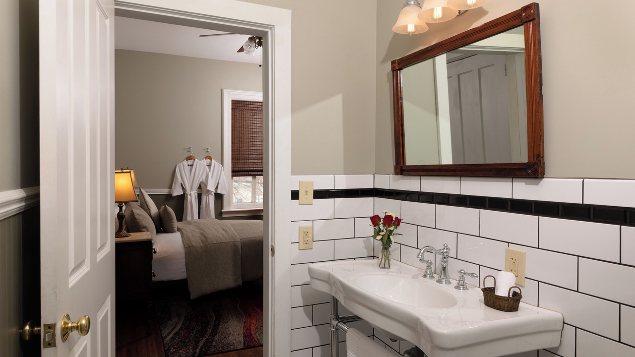 Photo of Bathroom in Utica