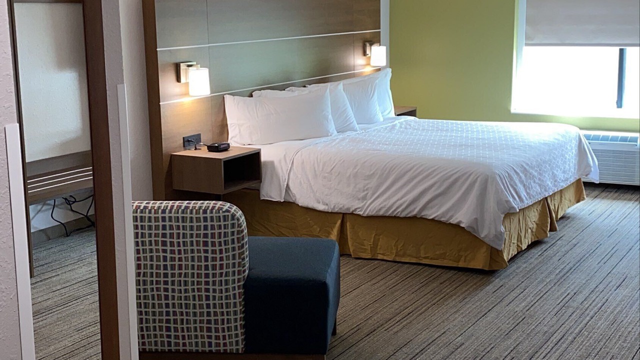 Photo of Bedroom in Weston