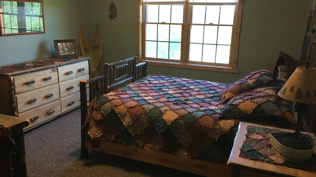 Photo of Bedroom in Ashland